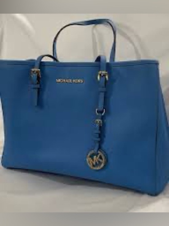 Michael Kors Handbags - 🦋Michael Kors🦋Saffiano Leather Tote Bag in Blue with Gold Tone Accents